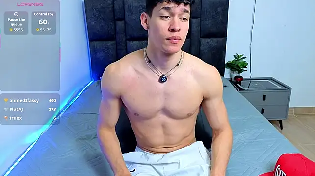 Chat XXX Live Luke_Muscle
