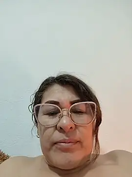 Chat XXX en directo de AlexxiaaMat
