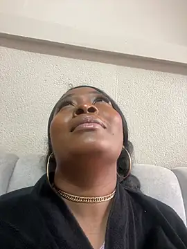 Chat +18 de zoe_23_ ao vivo
