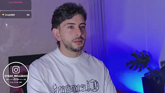 Ethan_mullers live XXX chat