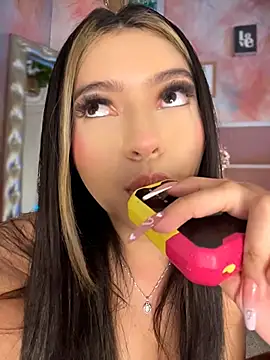دردشة LolliePopsXXX الجنسية المباشرة
