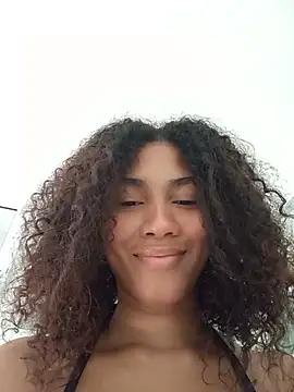 SkarlySecrets' Live XXX Chat
