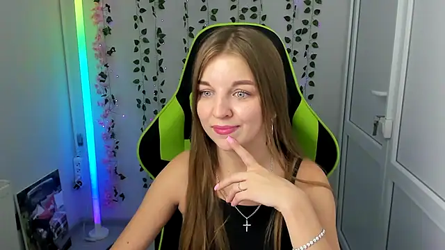 Czat XXX na żywo – LuckyKinsley