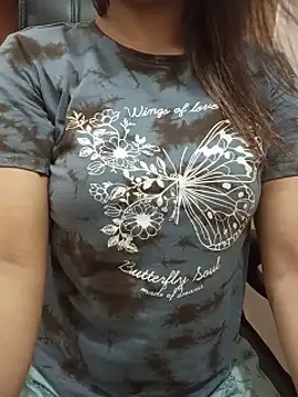 Tanha18's Live XXX Chat