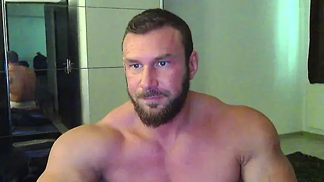 muscularkevin 现场XXX聊天