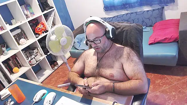 ravingr4d4's Live XXX Chat