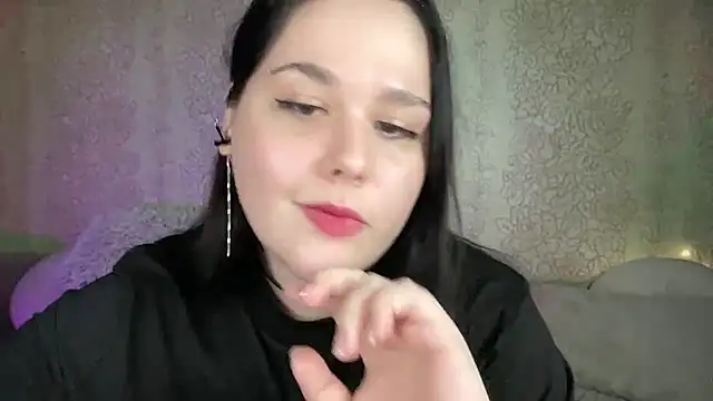 Chat XXX en directo de IvyLebelly