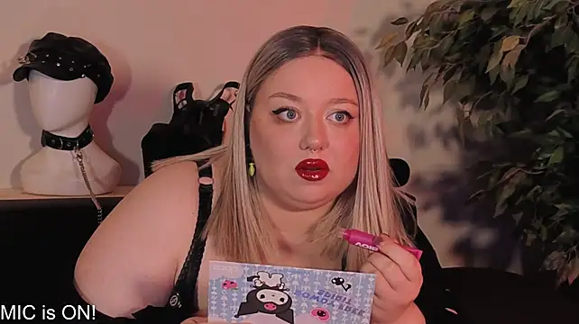 sadisticbabe: απευθείας συνομιλία ΧΧΧ