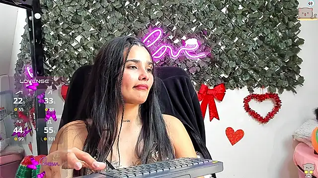 Chat +18 de DestinyHills ao vivo