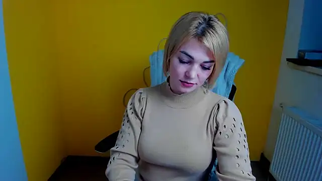 CuttieEmma Live XXX-chat
