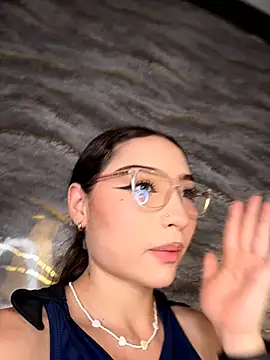 Chat XXX ao vivo de Mia_Luxor