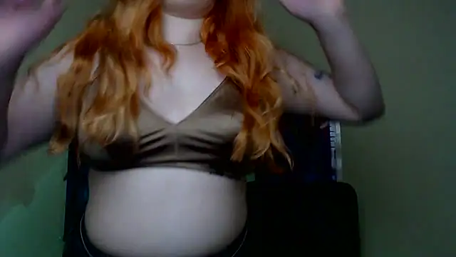 RinaRiii Chat XXX in diretta