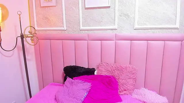 velvet_girll 即時 XXX 聊天