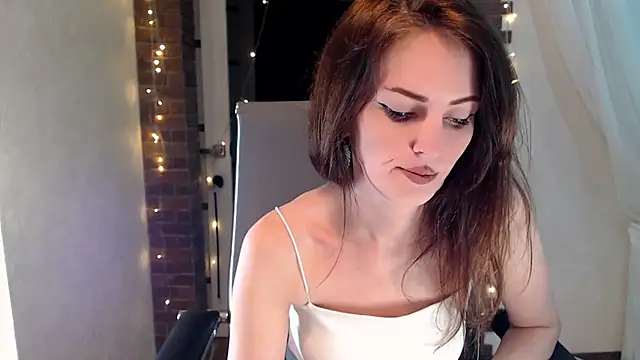 Онлайн чат XXX ms_kelarini