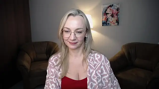 Ava_Elior Chat XXX in diretta
