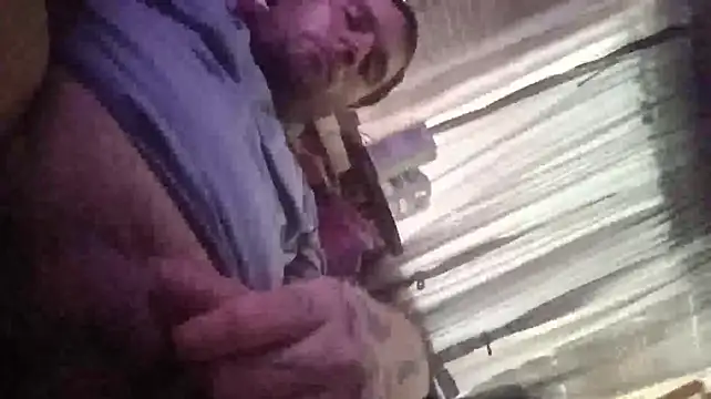 XXX chat uživo modela JayLotus