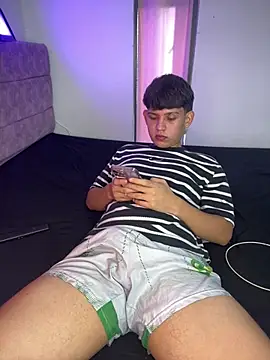 Chat +18 de Samu_bahachira ao vivo