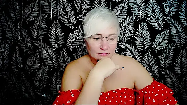 Chatroom XXX en direct de Olivia_playful