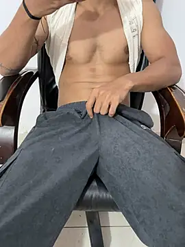 Chat XXX ao vivo de ayashaman