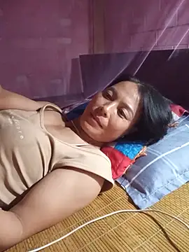 Lily-ly's Live XXX Chat