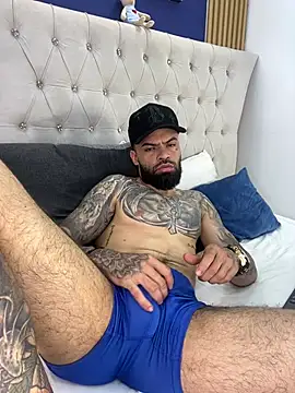 Collin_Vivas – Naživo XXX chat