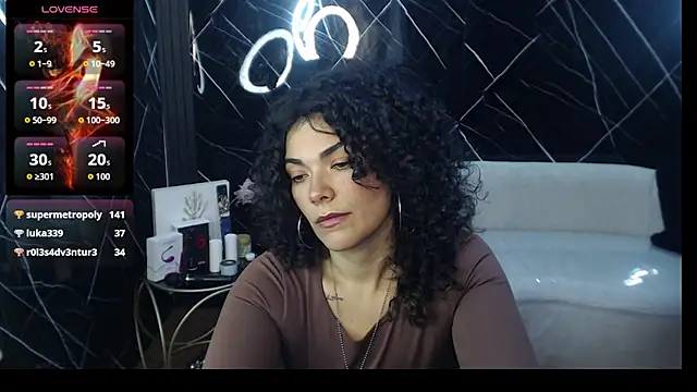 Chat +18 de Miistik_ ao vivo