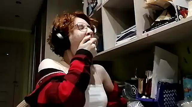 ThersaNoe: онлайн-секс-чат