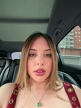 Alirawrz's Live XXX Chat