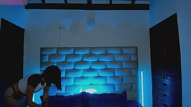 HollyGrey_'s Live XXX Chat
