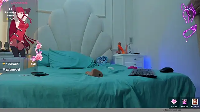 Nahomyrain Live XXX Chat