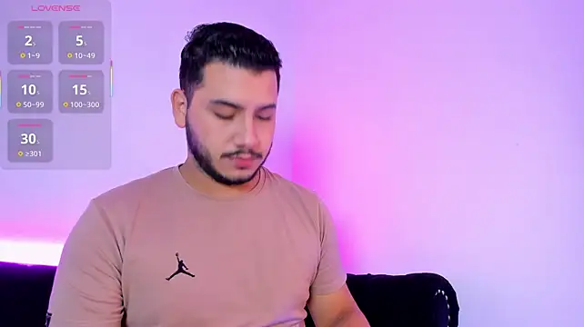Axel_grey_ élő XXX-chatje