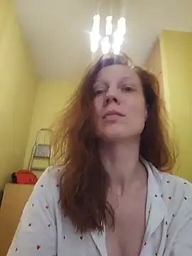 Exhibitionsplit's Live XXX Chat
