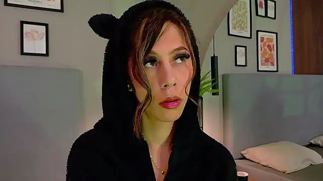 ZoeyPetit Live XXX-chat
