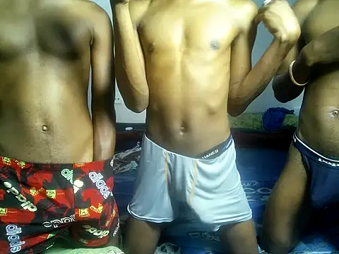 threemanias live XXX chat
