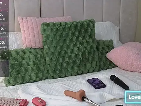 martinaroberts_ll 现场XXX聊天