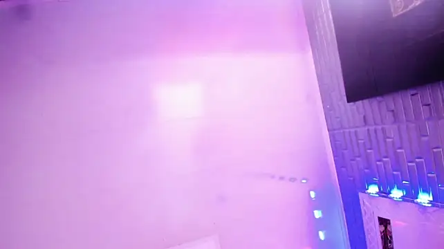 Chat XXX ao vivo de EmmyTorner