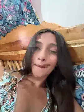 Chat +18 de SamayRyann ao vivo