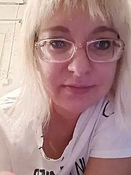 XXX chat uživo modela Vika1111