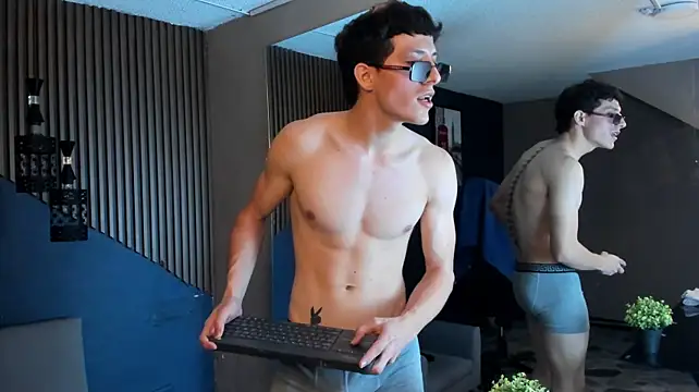 TheGhostforeeonss Live XXX-Chat