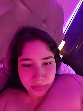 Chat +18 de liittle_princess18 ao vivo