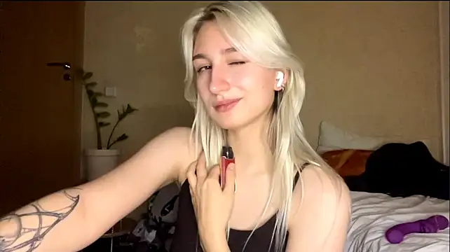 แชท XXX สดของ LishaNuding