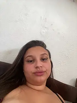 צ'אט XXX בשידור חי של julia_moreira