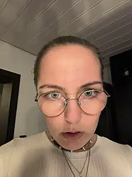 MaryPeach666 Chat XXX live