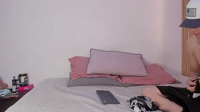 Chat +18 de two_milkyway ao vivo