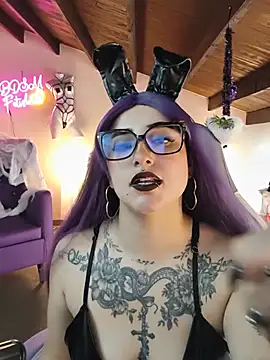 LilithDark666's Live XXX Chat