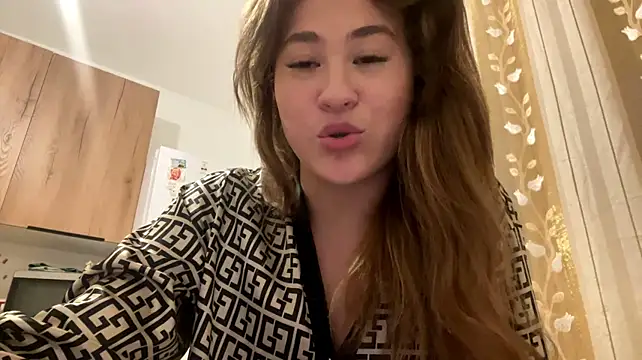TonjaBortner Chat XXX live