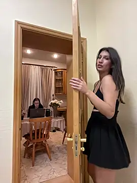 RussianGirls_ Chat XXX in diretta