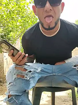 PIGHIGHDIRTY_p0 Adlı Modelin Canlı XXX Sohbeti