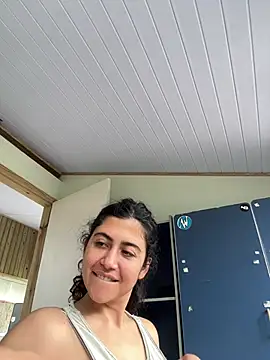 Chat +18 de deusaludovica ao vivo
