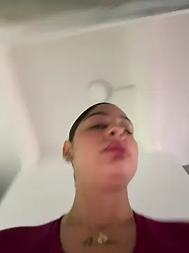 charlotte_stevenss_'s Live XXX Chat